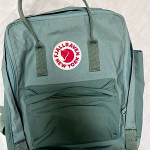 Fjällraven Kanken Backpack (New York Limited edition)